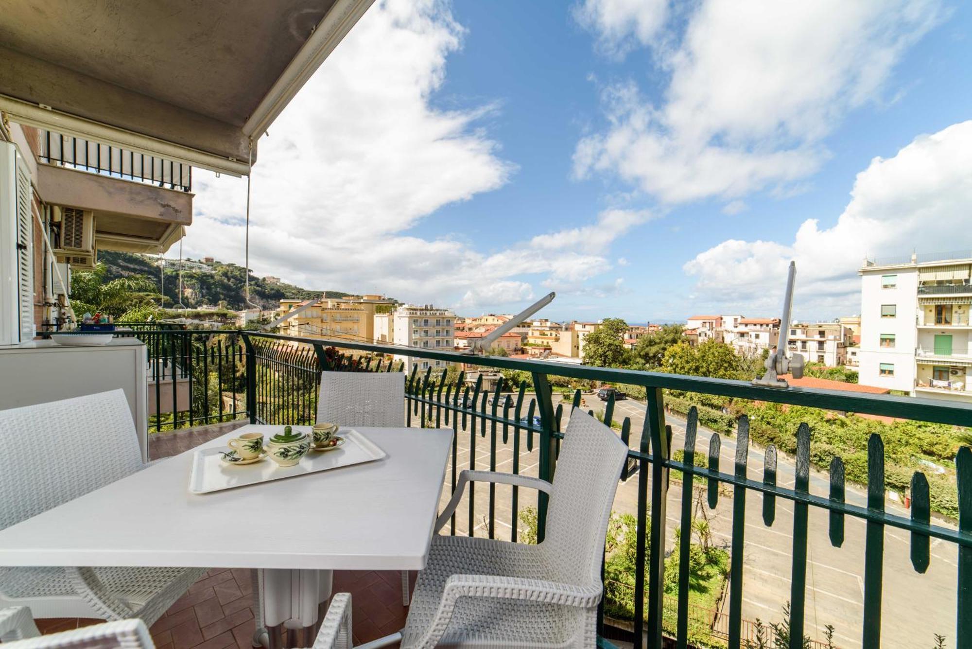 Estate4home- Casa Bella Appartamento Sorrento
